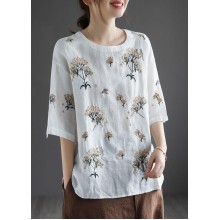 Bohemian White O-Neck Embroideried Floral Summer Linen Tops Half Sleeve